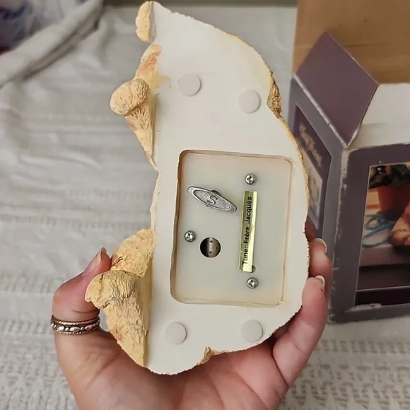 Classic Treasures musical kitten hand Painted shelf sitter Resin orange cat - Picture 4 of 8